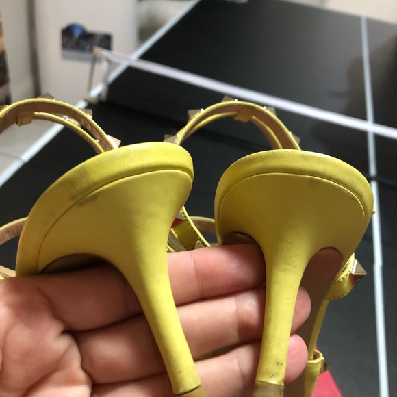 Authentic Valentino ankle strap - Picture 4 of 8